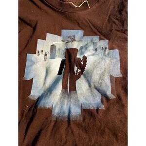 KIDS SIZE 8 BLACK SHORT SLEEVE TSHIRT FEATURING BLUE MINECRAFT PORTAL WITH STEVE